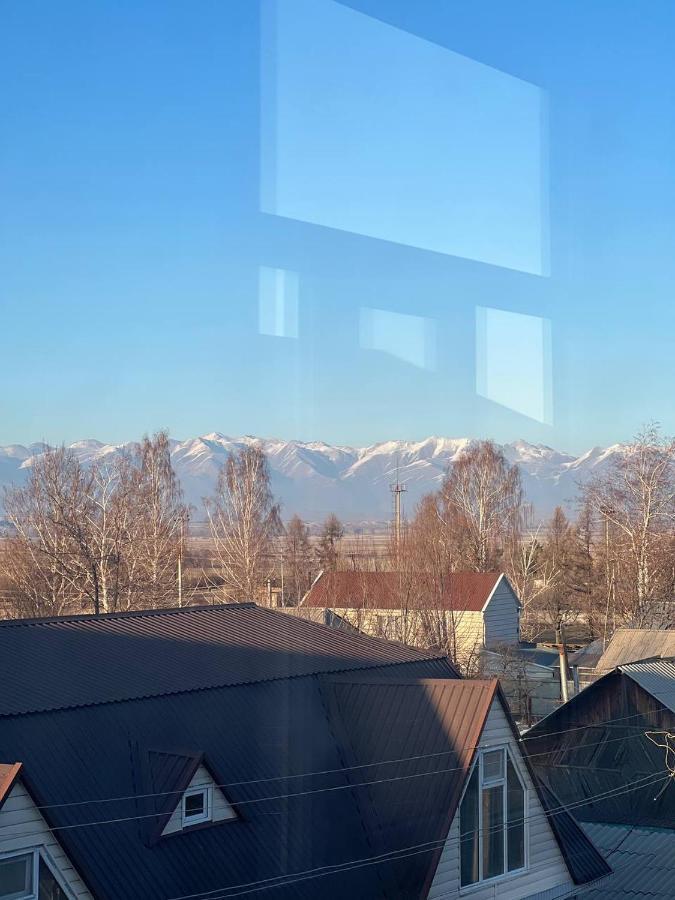 Emir Guest House In Каракол Екстер'єр фото